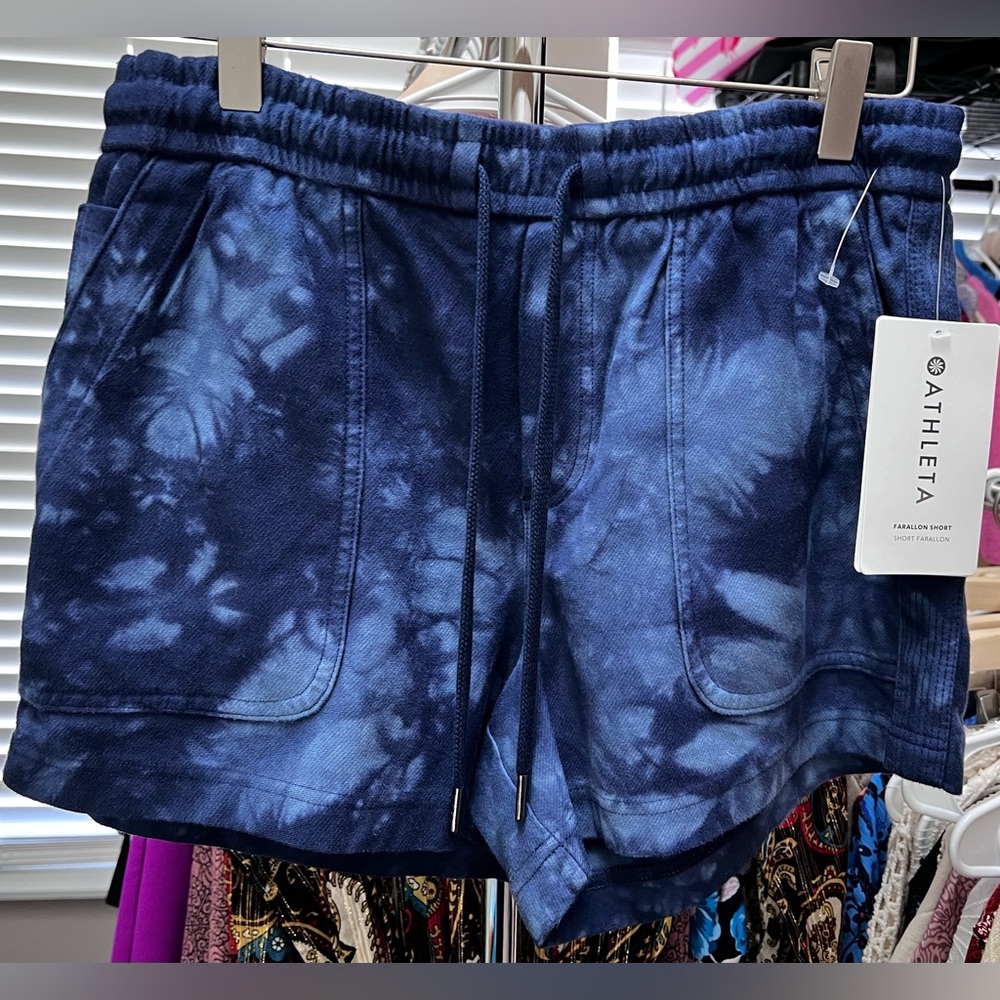 NWT Athleta Shorts, Blue Tie Dye, S